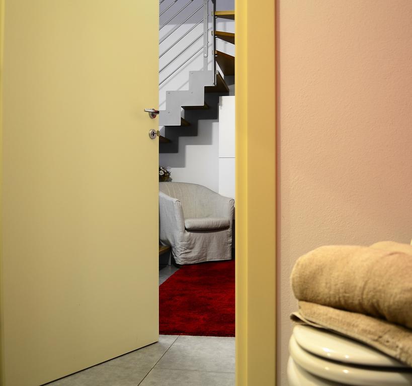 Tremezzina Appartamento Red & Grey Mezzegra Екстер'єр фото